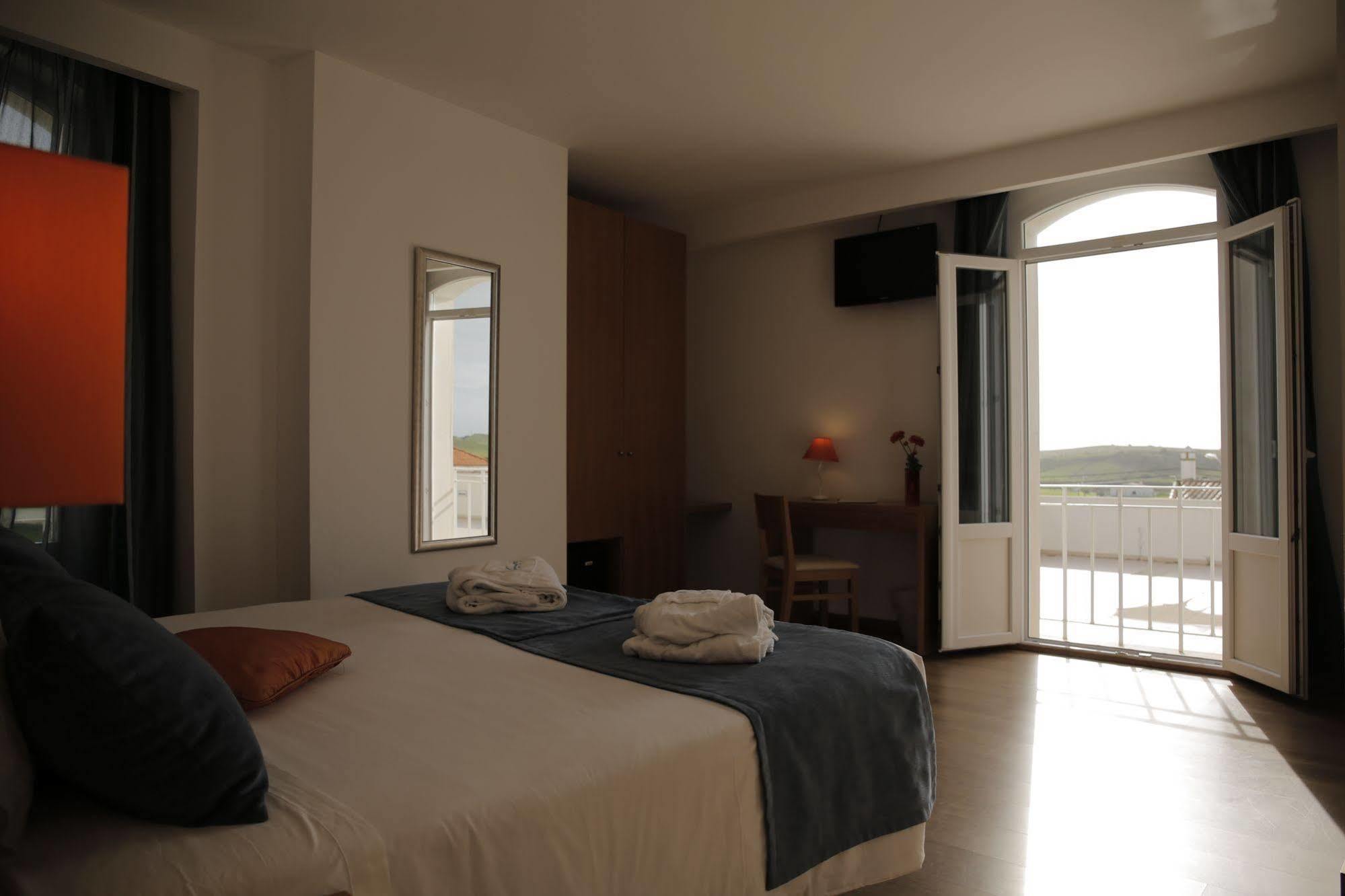 Hotel Mira Sagres Вила до Биспо Екстериор снимка
